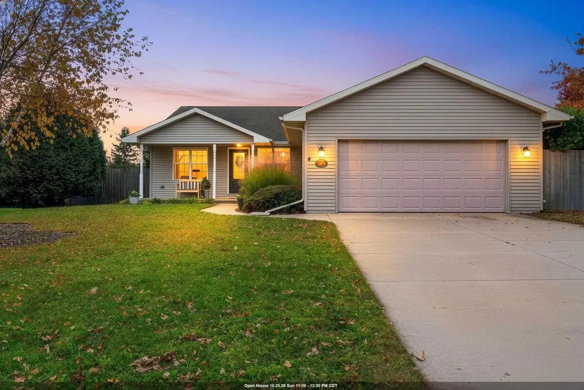 3680 COLLEGIATE WAY, Green Bay, WI 54229 - #1