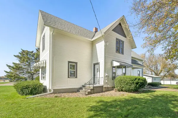W6946 WISCONSIN AVENUE, Greenville, WI 54942