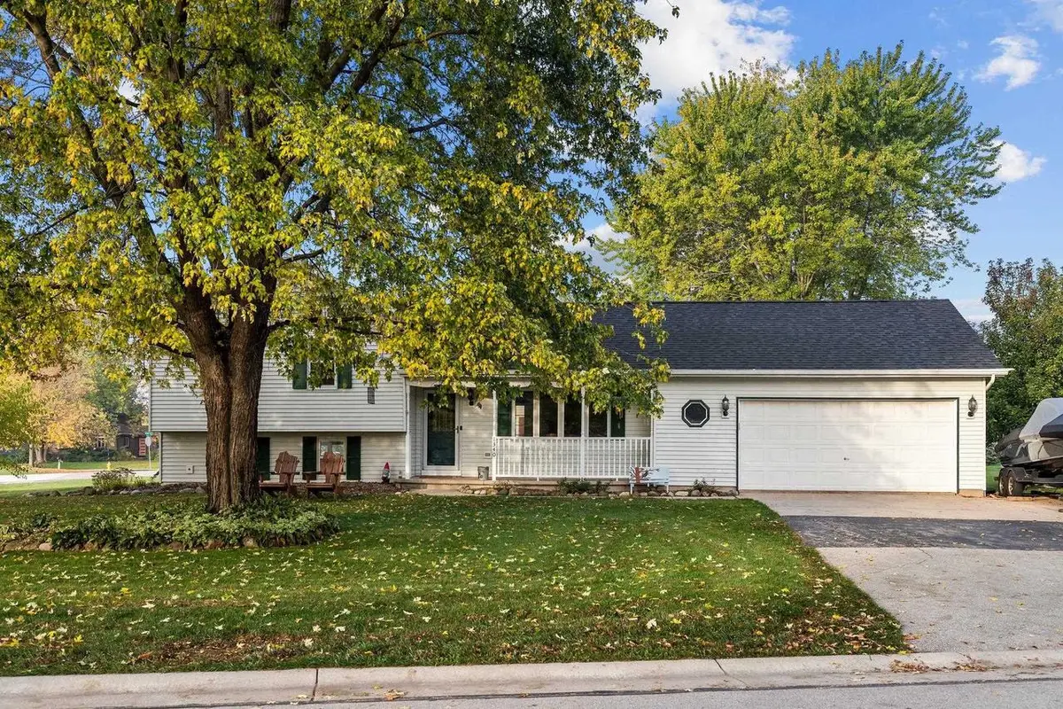 1340 HAROLD DRIVE, Menasha, WI 54952 - #1