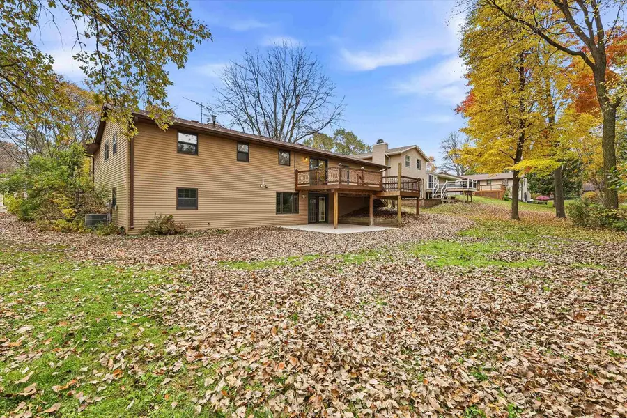 1320 OASIS DRIVE, Green Bay, WI 54313 - #2