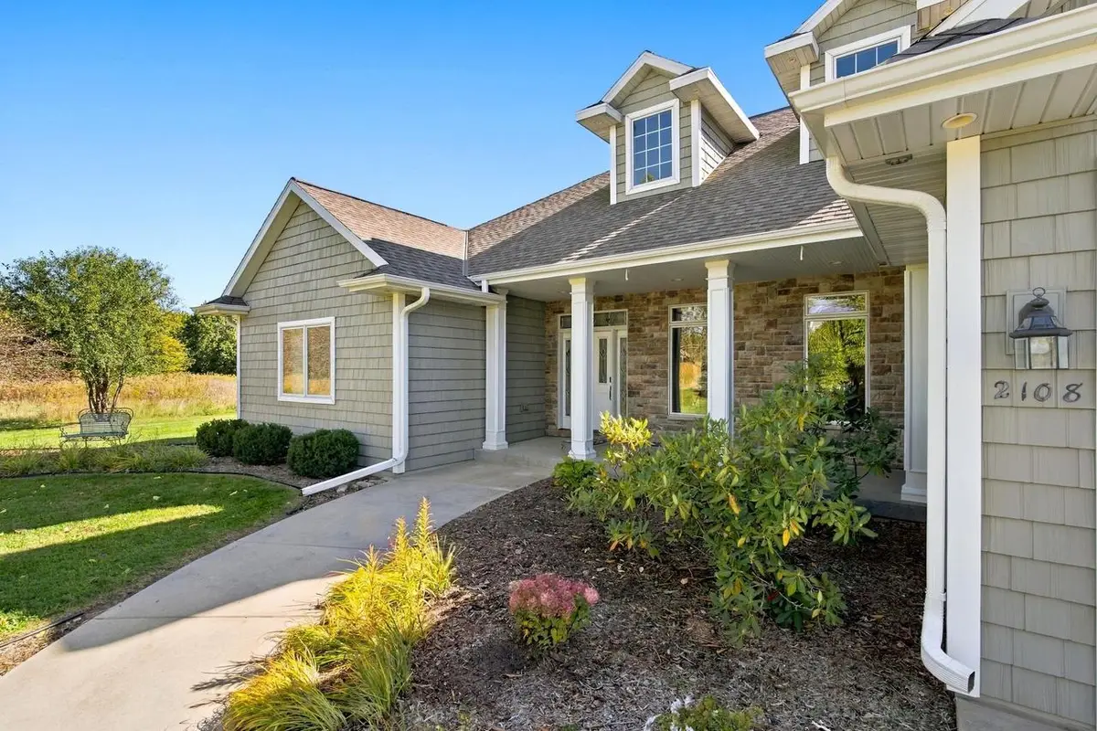 2108 FOX FIELD COURT, De Pere, WI 54115 - #1