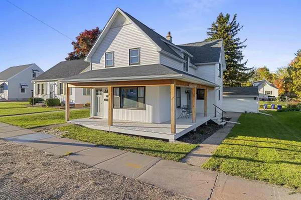 414 W 9TH STREET, Kaukauna, WI 54130