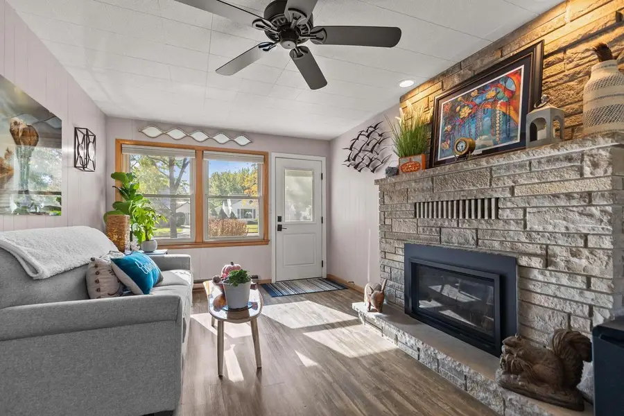 114 E BYRD STREET, Appleton, WI 54911 - #3