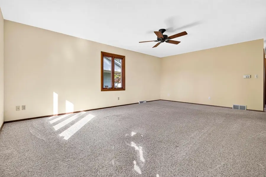 31 HERITAGE LANE, Fond Du Lac, WI 54935 - #3