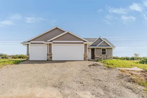 303 N 14TH AVENUE, Winneconne, WI 54986