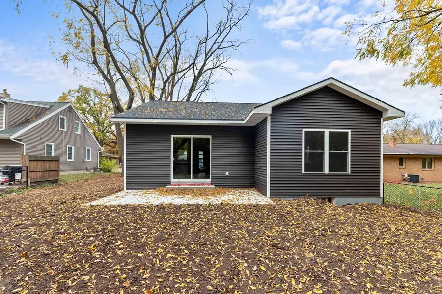 2008 NEBRASKA STREET, Oshkosh, WI 54902 - #3