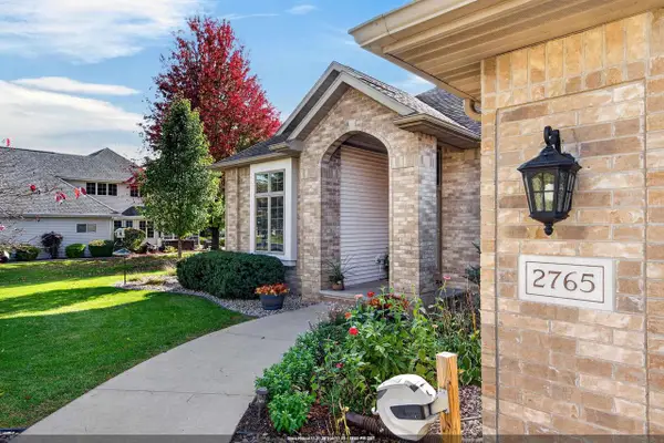 2765 LEILA MAE LANE, Oshkosh, WI 54904