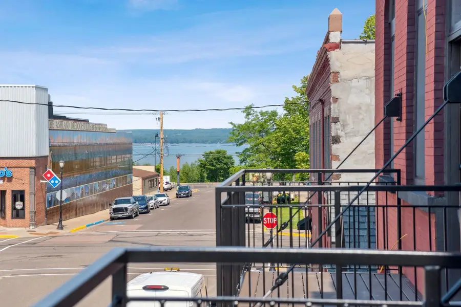 208 3rd Ave W, Ashland, WI 54806 - #2