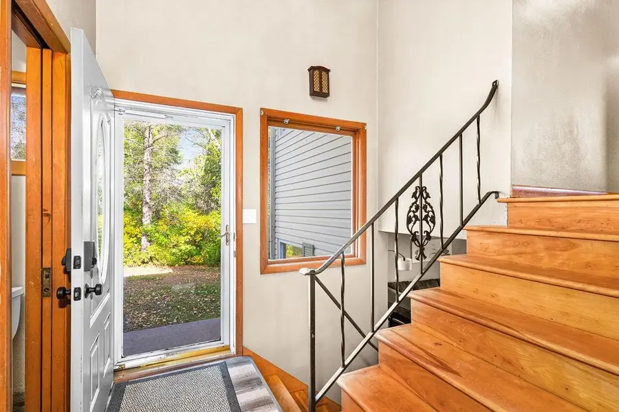 55 Billings Dr, Superior, WI 54880 - Image #3