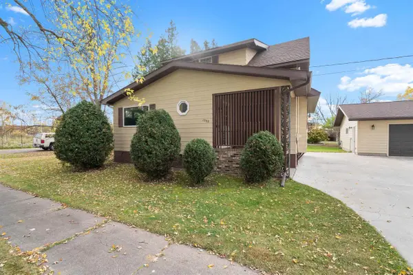 1702 N 60th St, Superior, WI 54880