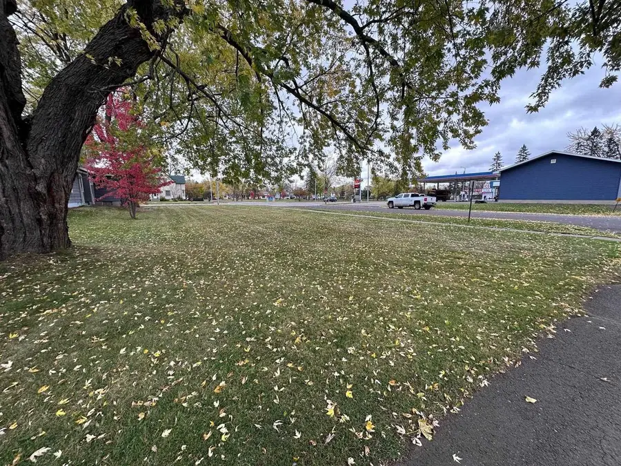 5634 Tower Ave, Superior, WI 54880 - Image #2