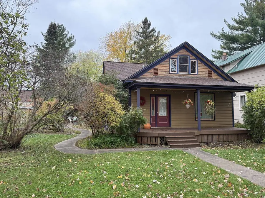 619 10th Ave W, Ashland, WI 54806 - Image #2