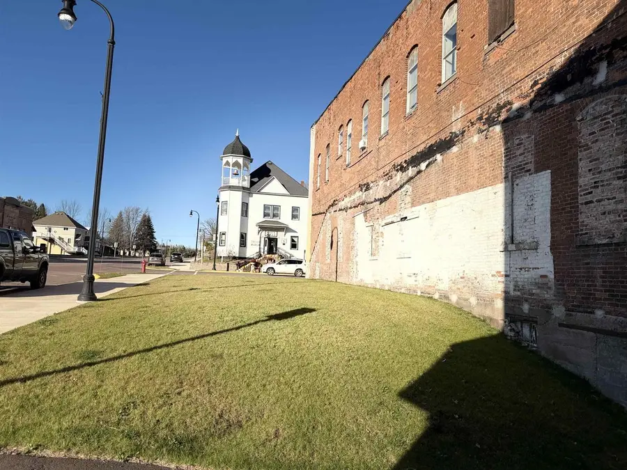 100 Main St S, Mellen, WI 54546 - Image #3