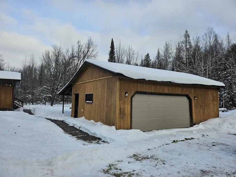 5629 E Clara Barton Rd, South Range, WI 54874 - Image #2