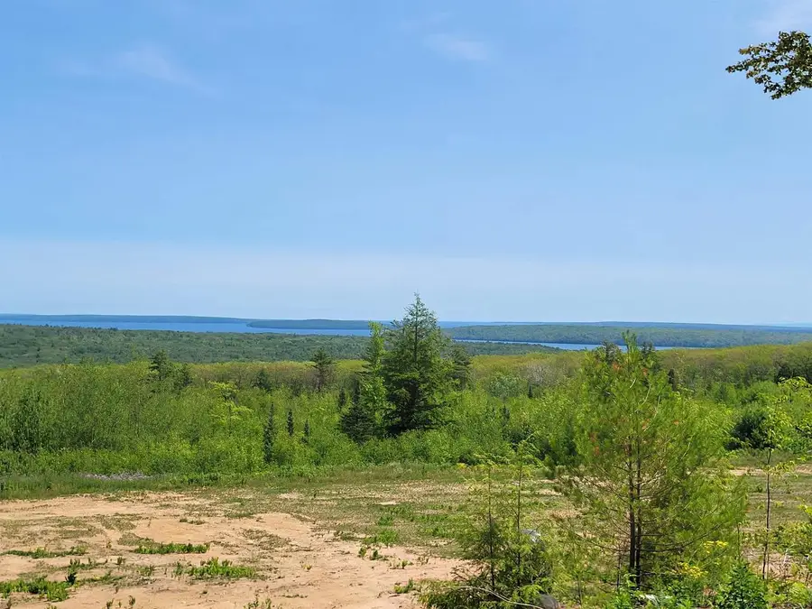 89xxx Mariner Mile, Bayfield, WI 54814 - Image #2