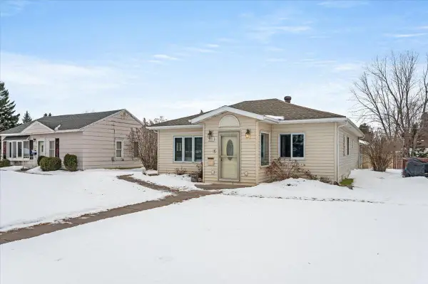 2217 Susquehanna Ave, Superior, WI 54880