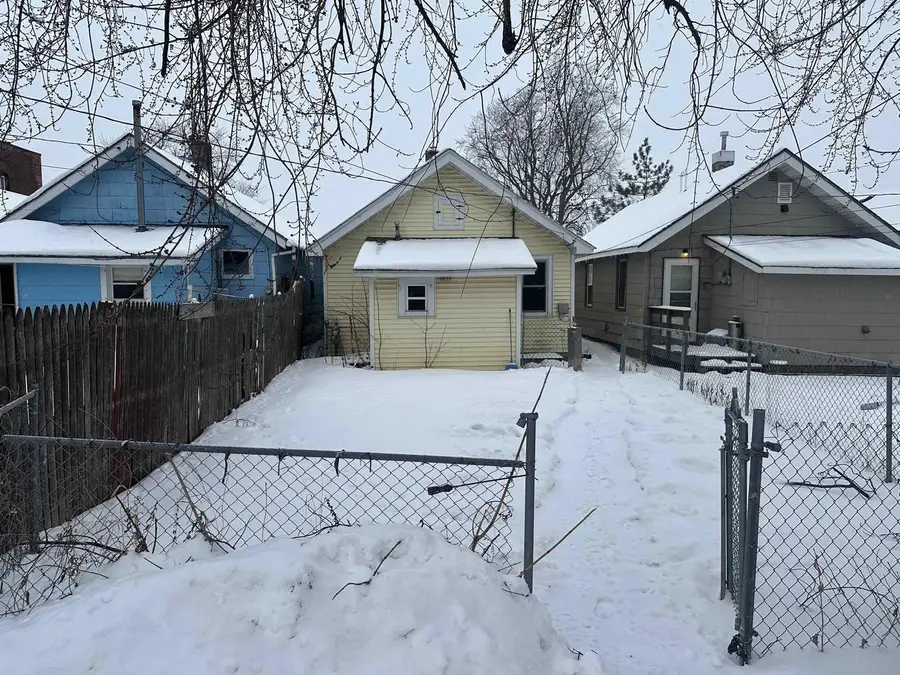 1216 Hughitt Ave, Superior, WI 54880 - #2