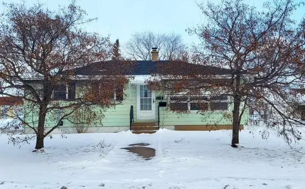 207 E 3rd St, Superior, WI 54880