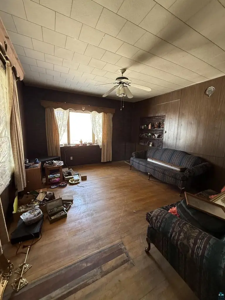 506 Willis Ave, Ashland, WI 54806 - #2