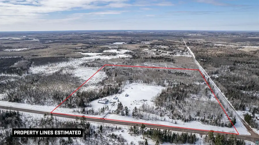 10267 S State Hwy 35, Foxboro, WI 54836 - #3