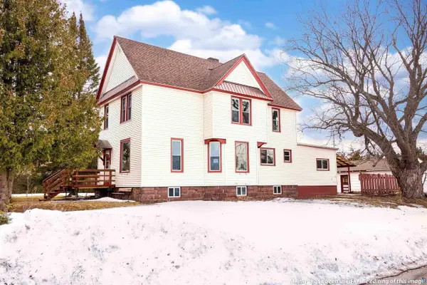 801 Beaser Ave, Ashland, WI 54806