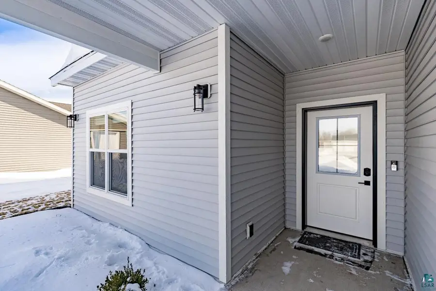 22 Spartan Circle Dr, Superior, WI 54880 - #3