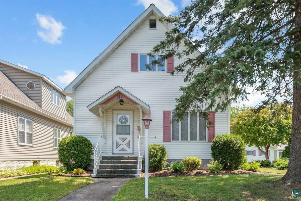 814 3rd Ave W, Ashland, WI 54806 - #1