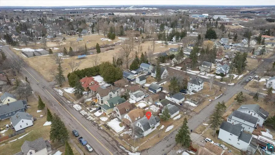 302 E 7th St, Superior, WI 54880 - #3