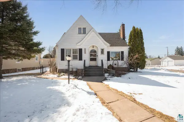 2203 Pennsylvania Ave, Superior, WI 54880