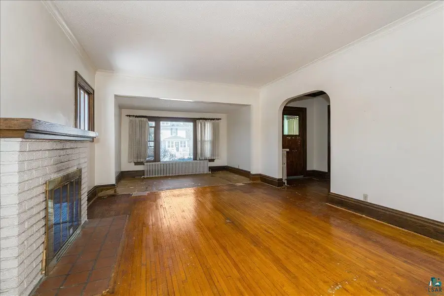 302 E 8th St, Superior, WI 54880 - #3