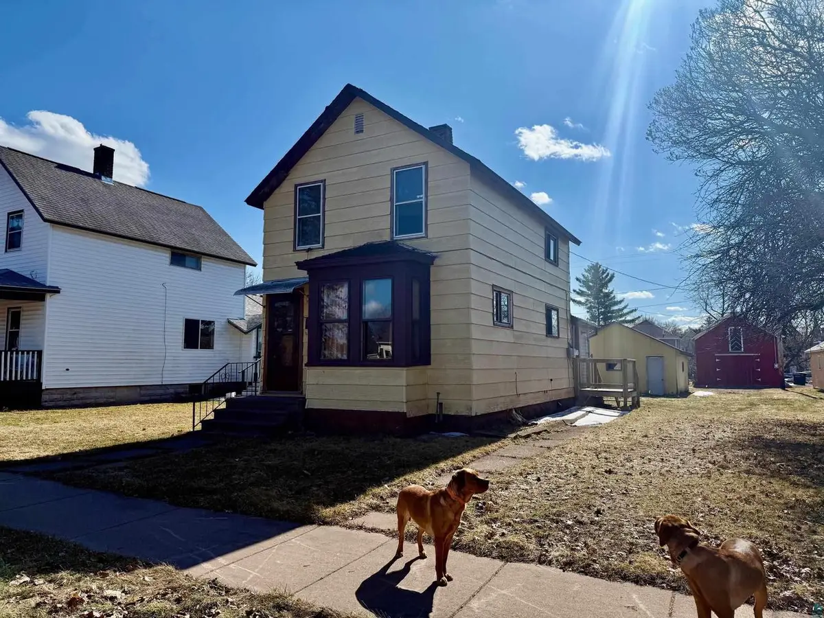 711 3rd Ave W, Ashland, WI 54806 - #1