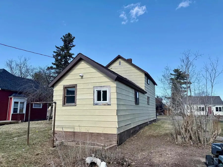 711 3rd Ave W, Ashland, WI 54806 - #3