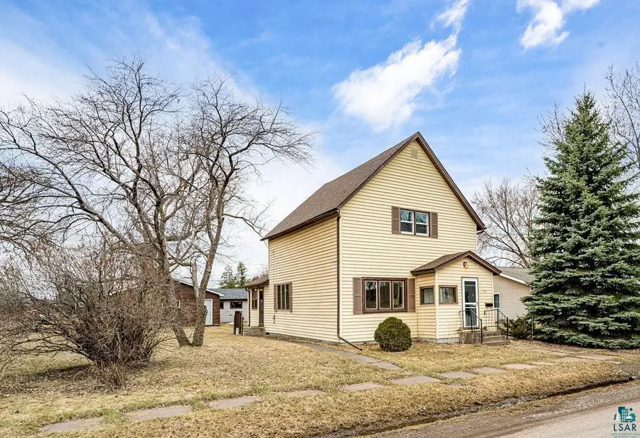 1621 Elmira Ave, Superior, WI 54880 - #2