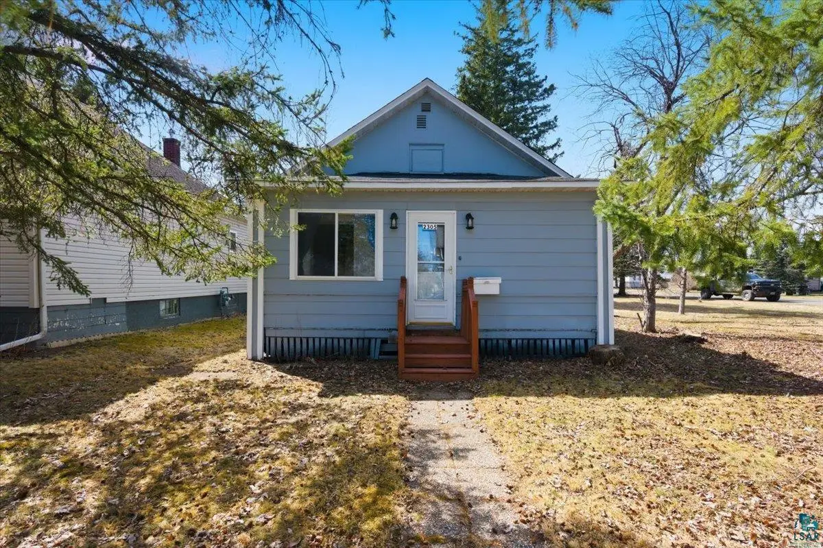 2305 Missouri Ave, Superior, WI 54880 - #1