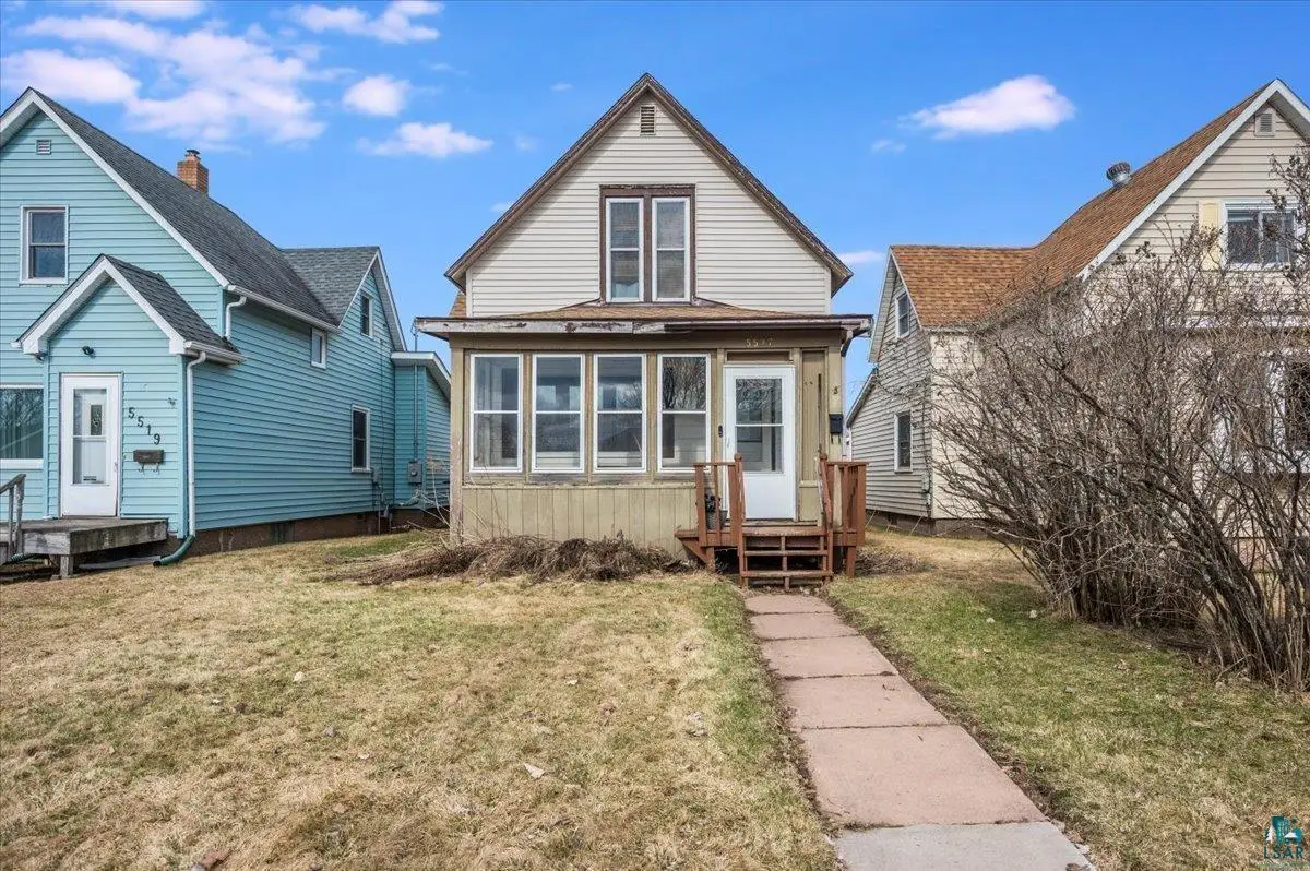 5517 Oakes Ave, Superior, WI 54880 - #1