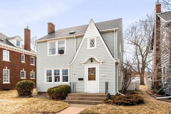 2431 Hammond Ave, Superior, WI 54880