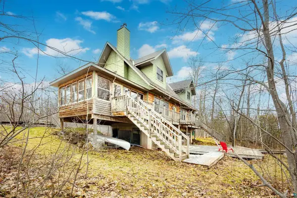 20210 Siskiwit Lake Rd, Cornucopia, WI 54814