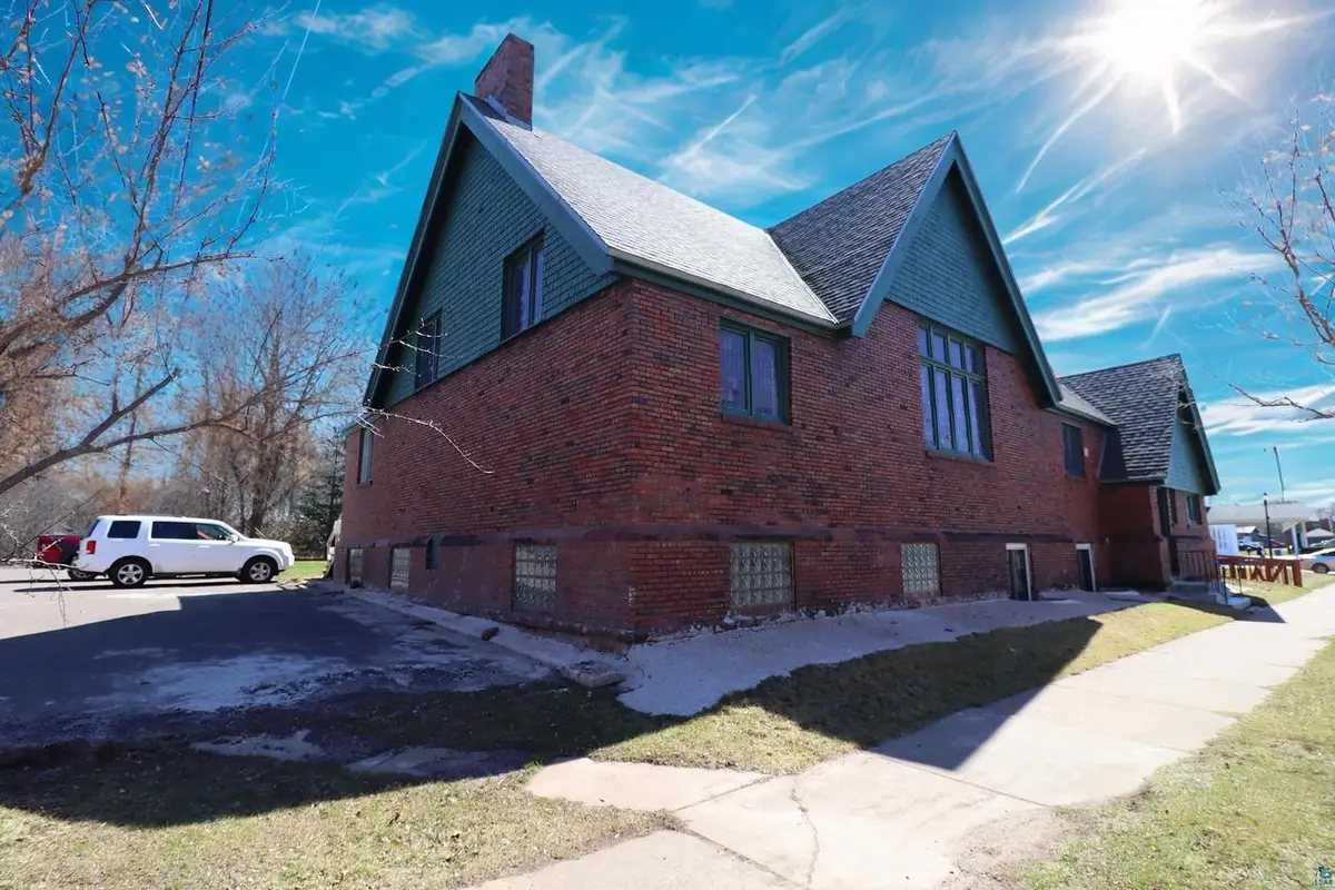 620 3rd St W, Ashland, WI 54806 - #1