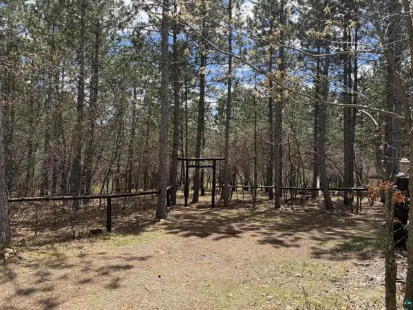 9944 E Eagles Nest Rd, Gordon, WI 54838