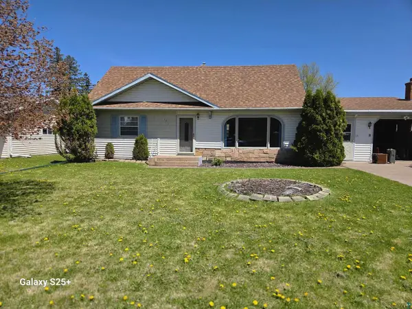 1308 W 11th Ave W, Ashland, WI 54806