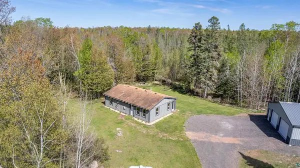 7434 S Okerson Rd, South Range, WI 54874