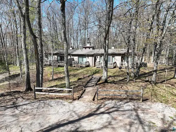 443 Bojo Ln E, La Pointe, WI 54850
