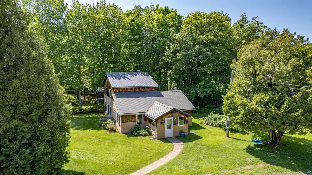 7211 S State Rd 35, Foxboro, WI 54836 - #1