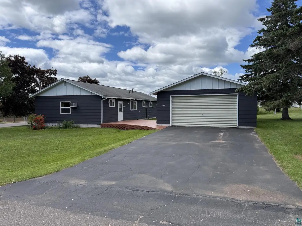111 E 7th St, Washburn, WI 54891 - #1