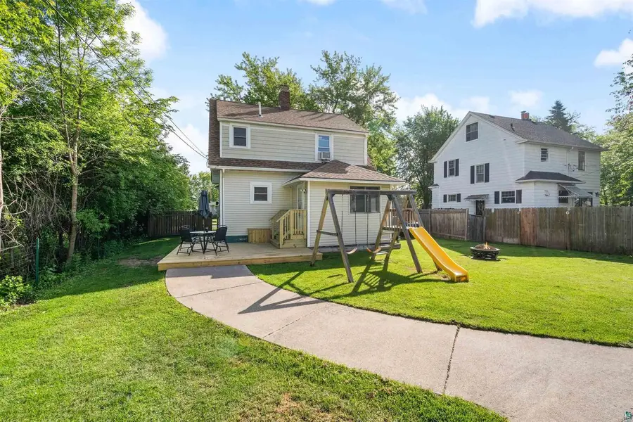 808 E 7th St, Superior, WI 54880 - #3