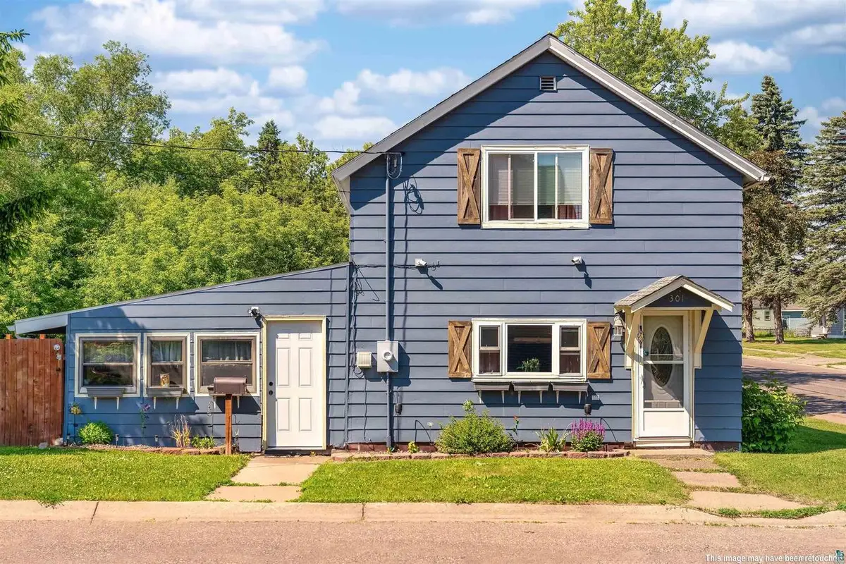 301 15th Ave W, Ashland, WI 54806 - #1