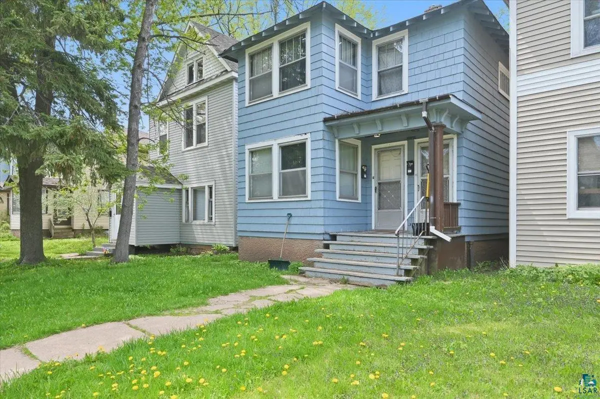 2009 Hughitt Ave, Superior, WI 54880 - #1
