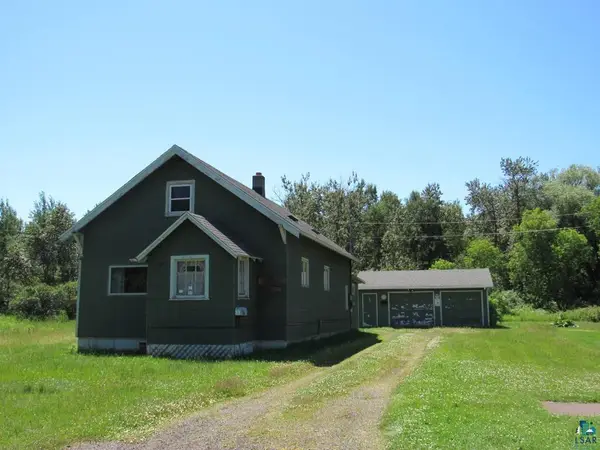 3932 E 8th St, Superior, WI 54880
