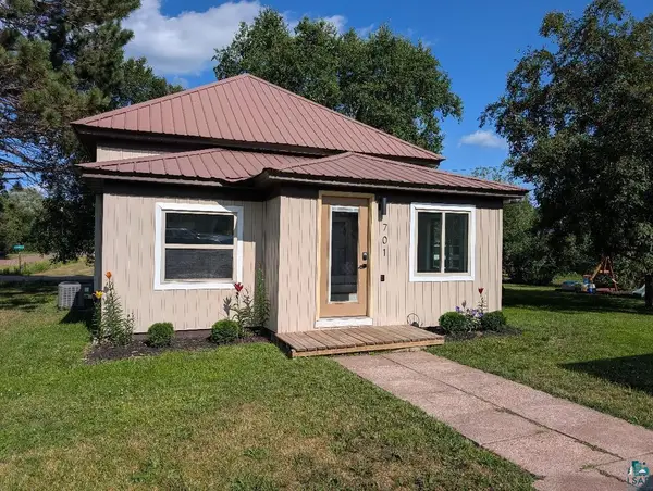 701 Drake St, Mellen, WI 54546