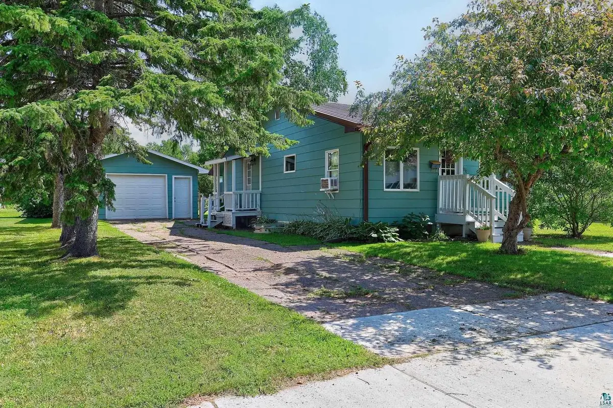 1810 6th St E, Ashland, WI 54806 - #1